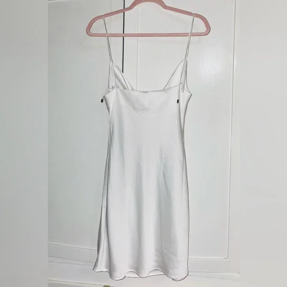 Miss Lola Lush Affair White Mini Dress - Picture 5 of 7